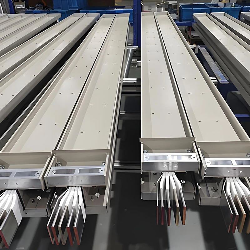 Via de ônibus fechada de alta corrente